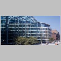 Norman Foster, Tower Place West (2002) London, photo on architecture-history.org.jpg